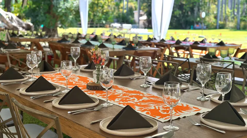 Foto de banquetes en las estacas