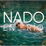 tarjeta de nado en rio